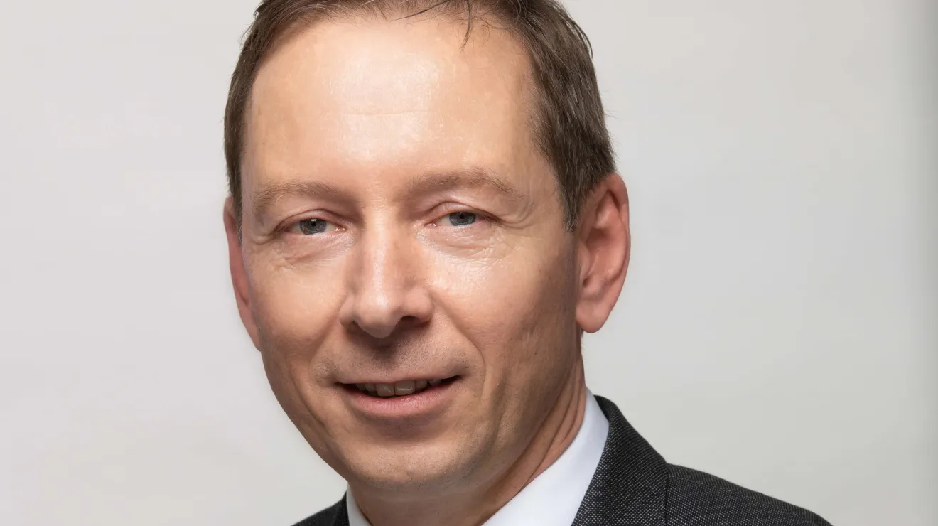 马启元(MARTIN FISCHER)正式担任佛瑞亚集团首席执行官